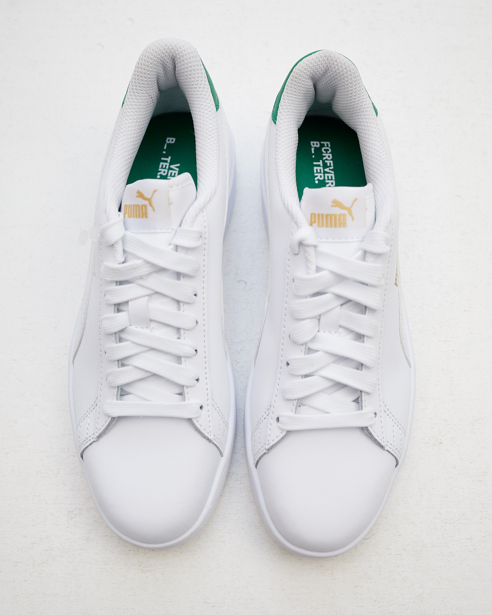 PUMA WHITE & GREEN SNEAKERS - Debrasgrace