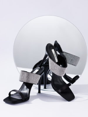 POG 566-17 BLACK EMBELLISHED BAND HOLLYWOOD MULES