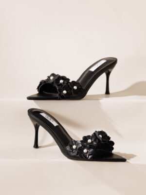 POG BLACK 135-51 PEARLY BLOOM MULES