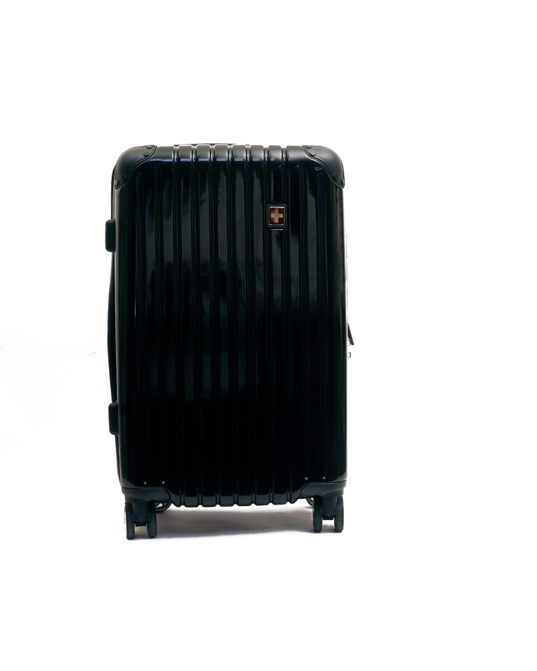 SWISSTECH BLACK GLOSSY BIG CABIN LUGGAGE