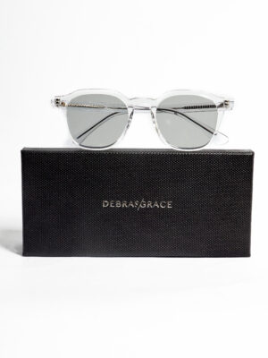 58275 CLEAR FRAMES SQUARE SUNNIES