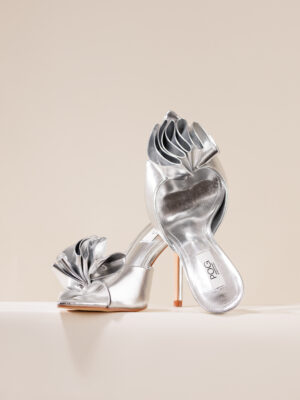 POG 1024-66 SILVER PRETTY SUNSHINE FRILL MULES