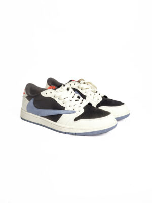 NIKE AIR JORDAN BLUE X WHITE SNEAKERS