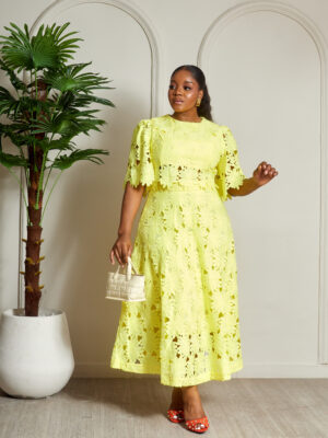 YELLOW GUIPURE SKIRT X TOP SUIT SET