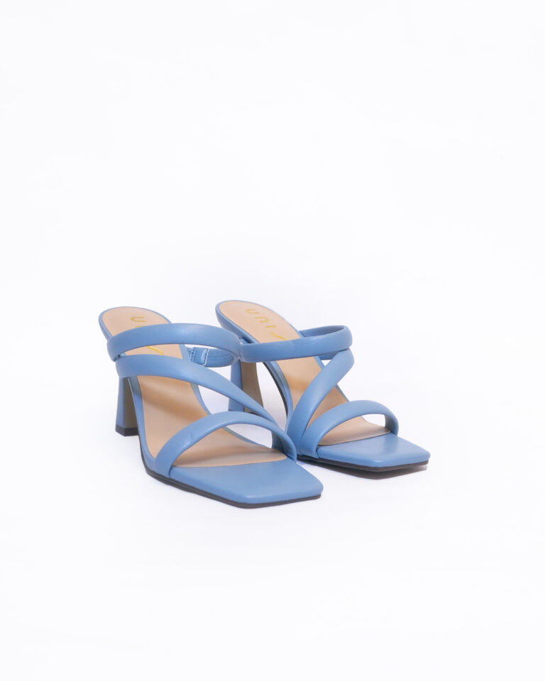 (2FOR50K) UNISA BLUE MULTIWAY BLOCK HEEL MULES