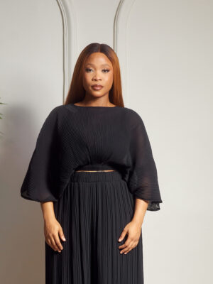 (2FOR30K)BLACK SUNRAY BATWING CROP TOP