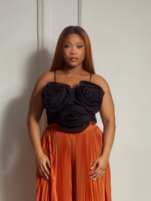 (2FOR40K) BLACK ROSE INSERT THIN STRAP CROP TOP