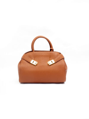 CAMEL PEBBLED LEATHER DOUBLE GOLD CLIPS GRAP HANDLE BAG