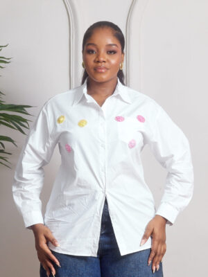 (2FOR70K) IVORY ONE POCKET SPARKLY HAT DETAIL SHIRT
