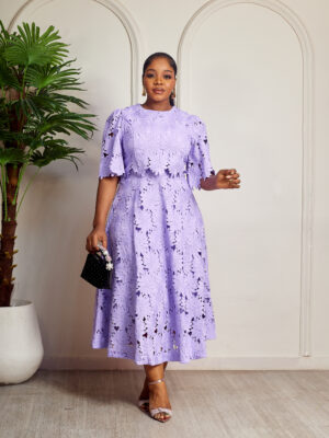 LAVENDER FLORAL GUIPURE CROP TOP X SKIRT SUIT SET