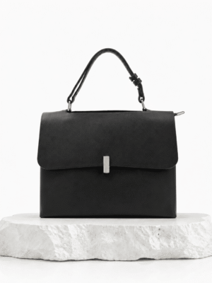 (2FOR50K)BLACK 8991 FLAT TOP ENVELOPE DETAIL GRAB HANDLE BAG