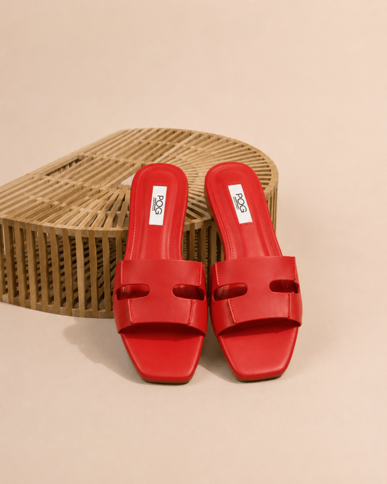 POG 780 RED SMOOTH CUT OUT DETAIL SLIPPERS
