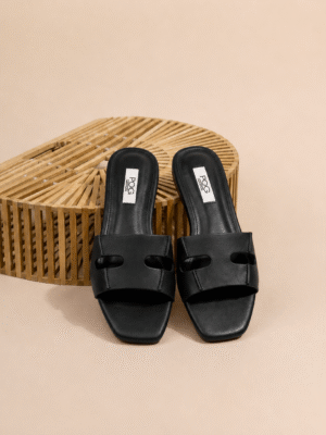 POG 780 BLACK SMOOTH CUT OUT DETAIL SLIPPERS